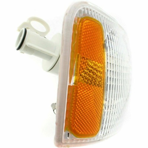 New Right Passenger Side Corner Light Assembly For 1998-2001 Volkswagen Passat - Picture 3 of 6