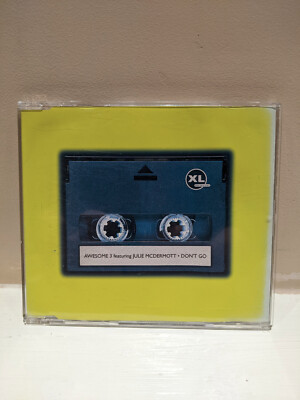 Awesome 3 Featuring Julie McDermott    Don't Go 1996 CD Euro House XLS 78 CD