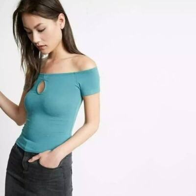 Express T-shirt XS One Eleven Teal Green Off Shoulder Keyhole Tee top shirt 0-2