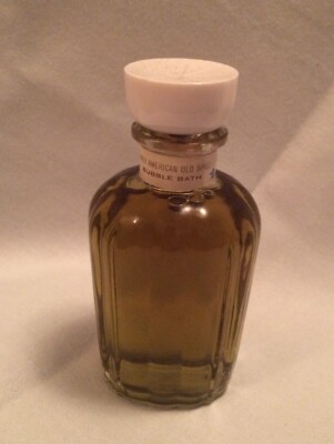 Vintage Shulton Early American Old Spice Bubble Bath 2 Fluid Oz. FULL