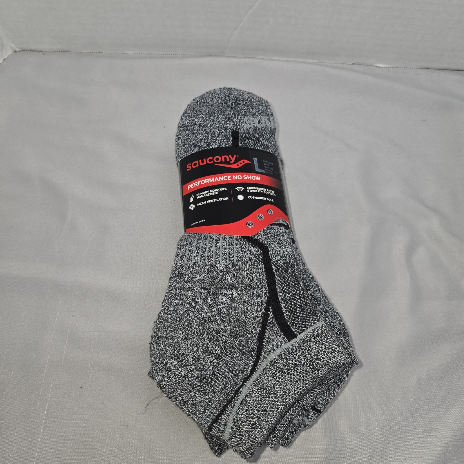 Saucony Performance No Show Socks 6 Pack Sz L Fits 8-12 Mens Nwot