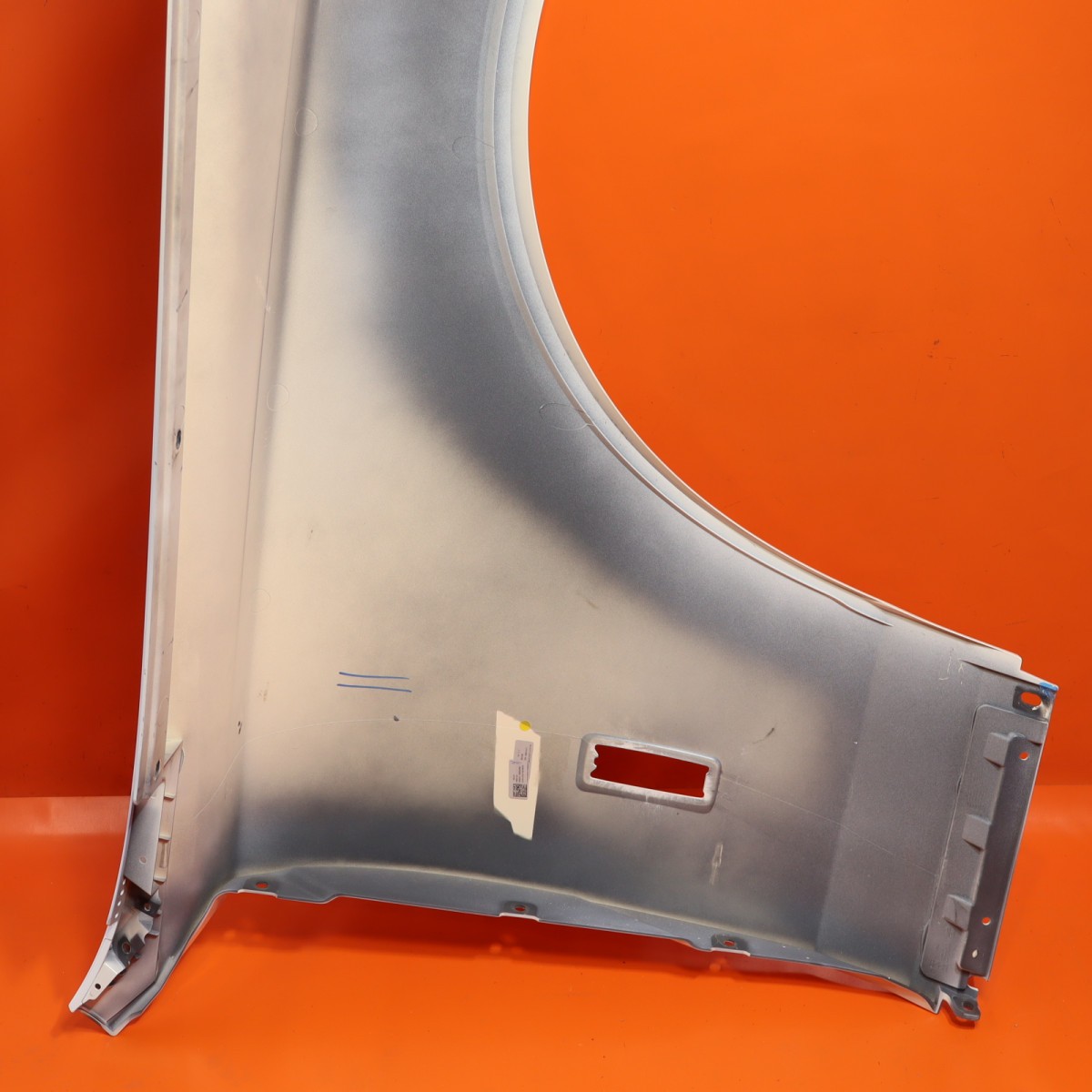 Rolls-Royce Phantom 2024-2026 Left Fender P/N 7399851