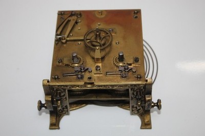 041C) Wiener mechan. Uhrwerk mit Spiralgong für Regulatoren Wanduhren um 1900