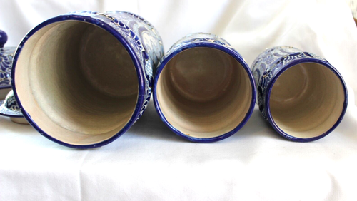 Vintage set /3 Uriarte Talavera Mexican Ceramic Jar canisters blue white - Picture 3 of 14