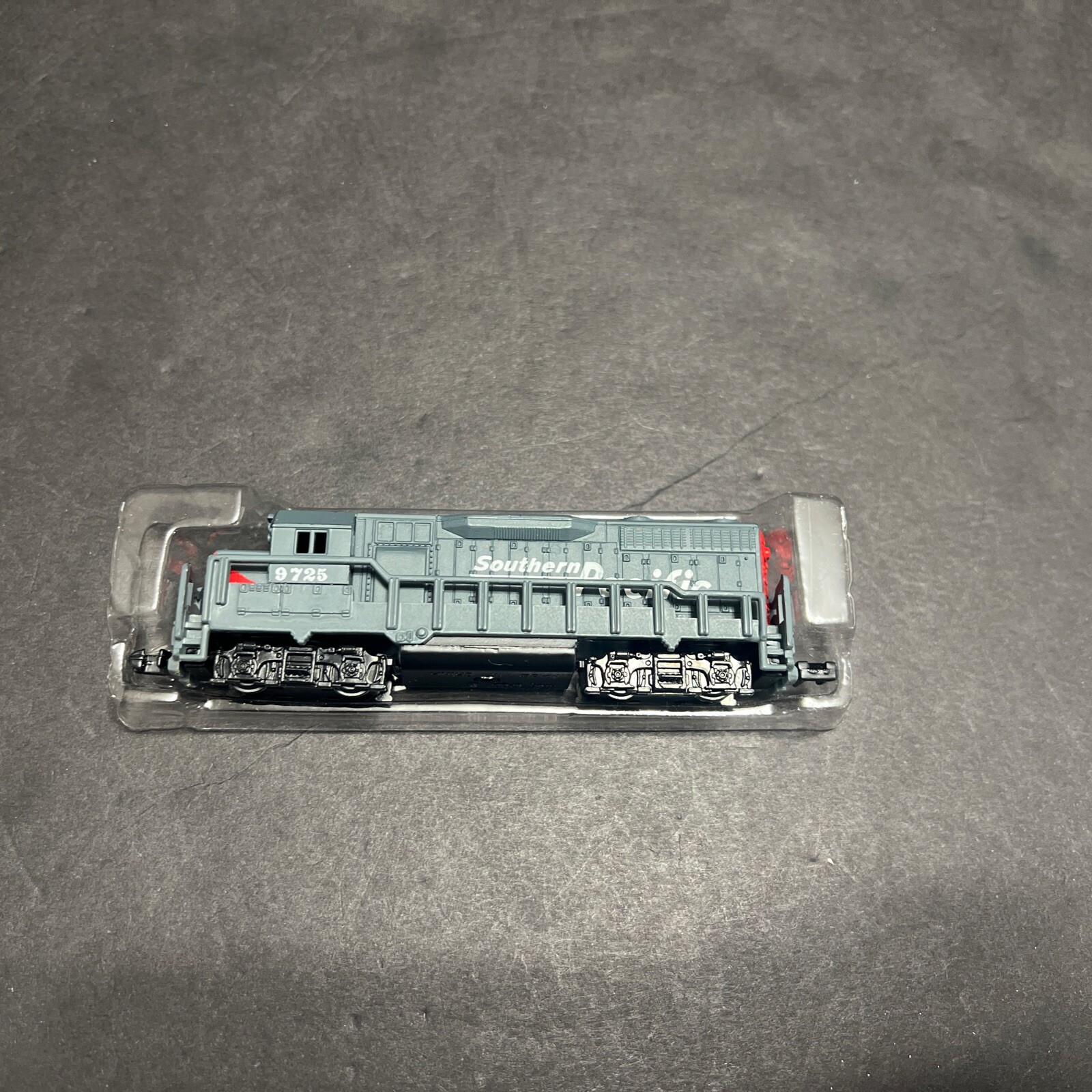 Picture 2 of 12