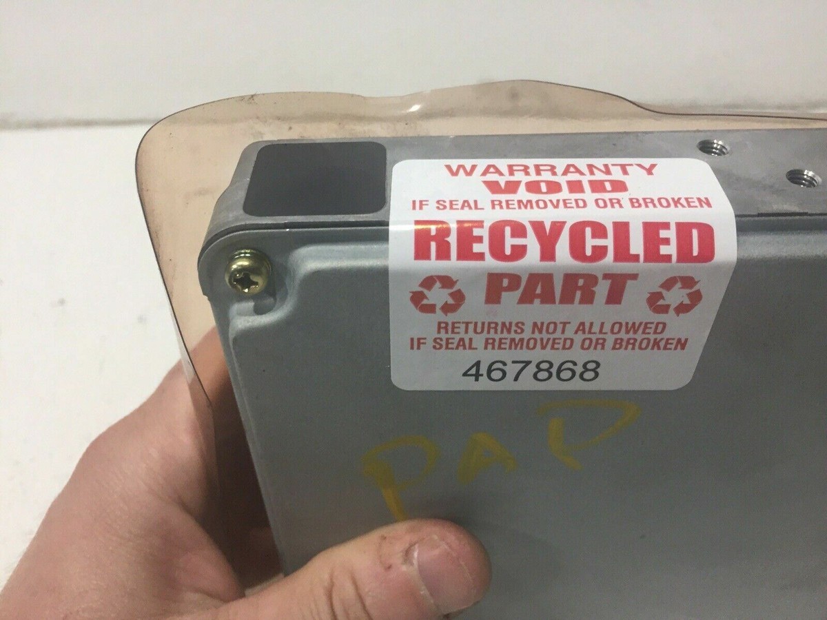 01 02 Toyota Corolla 4spd Auto ECU ECM Engine Computer 89661