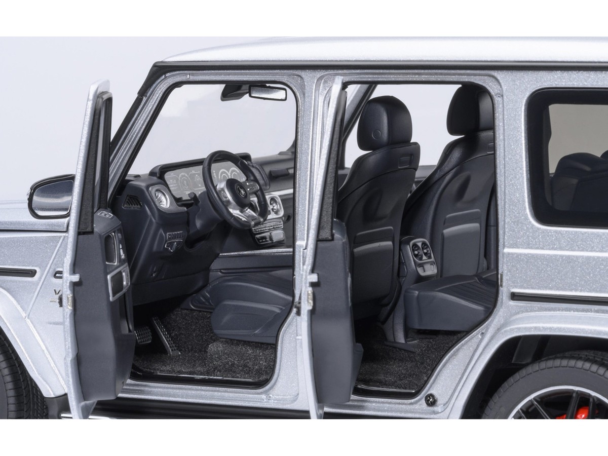 2019 MERCEDES-BENZ AMG G63 IRIDIUM SILVER 1/18 MODEL CAR BY