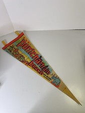 Vintage Pontchartrain Beach Pennant (New Orleans Amusement Park closed in 1983)