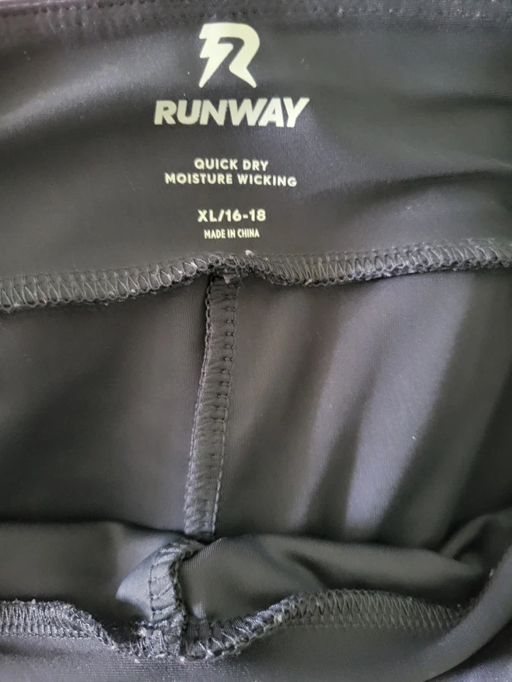 Runway Girls Black Quick Dry Moisture-wicking Skort Size XL 16-18 - Image 3 of 4