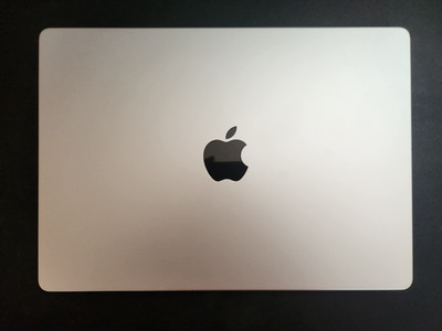 Apple MacBook Pro 14.2'' M1 Pro 2021 512GB SSD 16GB 8 CORE Laptop - Silver