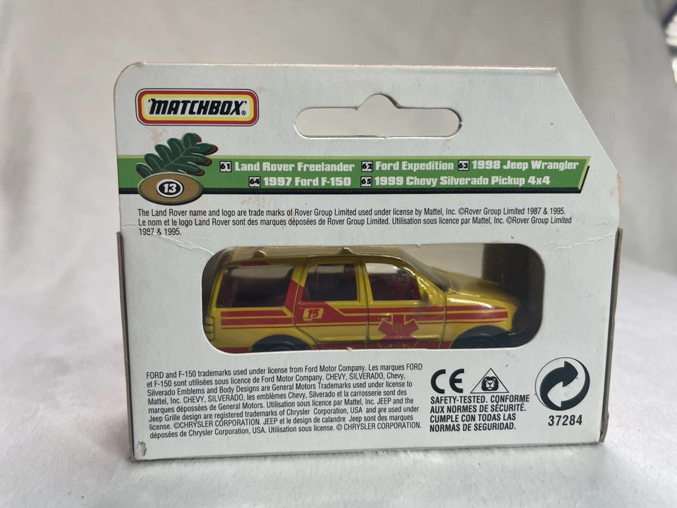 Matchbox Ford Expedition #62 Diecast SUV Rescue Vehicle MOC - Image 2 of 4