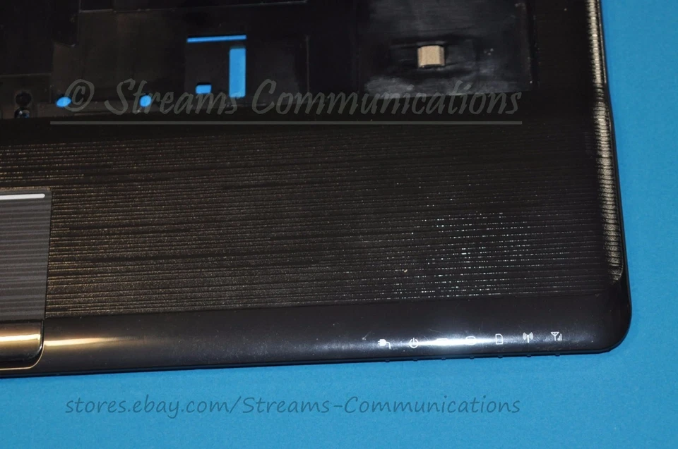 Reposamanos para computadora portátil TOSHIBA Satellite P770 P775 Series 17,3 pulgadas + panel táctil Foto 4 de 4