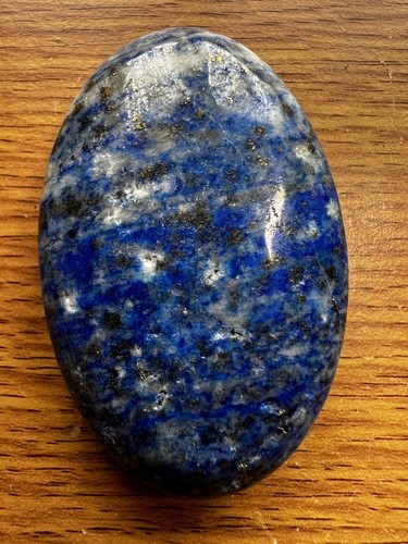 Beautiful Natural Lapis Lazuli Oval Cabochon Gemstone With Golden Flakes 60g - Picture 13 of 14
