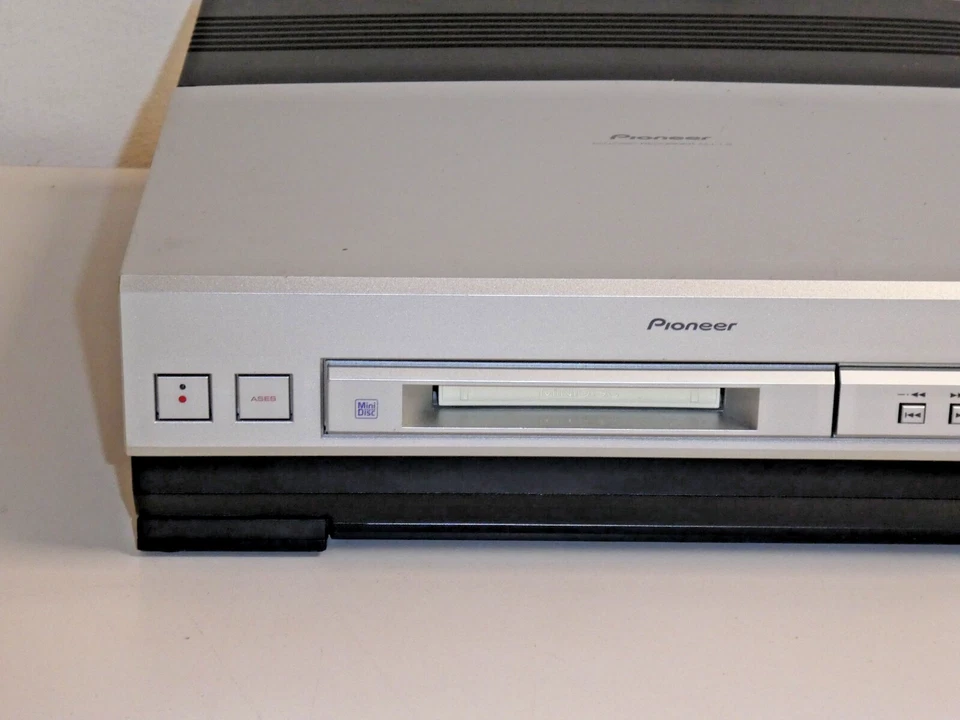 Pioneer MJ-L5 MiniDisc Recorder, 2 Jahre Garantie - Bild 2 von 4