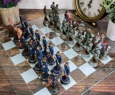 CIVIL WAR YANKEE NORTH AGAINST SOUTH REBELS CHESS PIECES AND GLASS BOARD SET