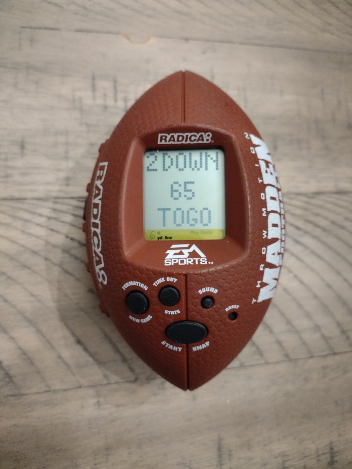 Radica Madden Football Throw Motion Handheld Electronic Game, Tested