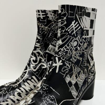 Maison Margiela Tabi Boots Graffiti Paint Black White Chunky Maison Margiela Tabi Boots Graffiti Paint Black White Chunky
