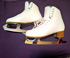 Graf Caprice Skates UK 5 US 7-7.5 With Jackson Aspire XP 9.75 Single Jumps Rated