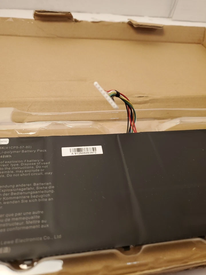 Genuine Acer Aspire Battery C720 C720P C740 CP5-471 15.2V 48Wh 3220mAh AC14B8K - Image 3 of 4