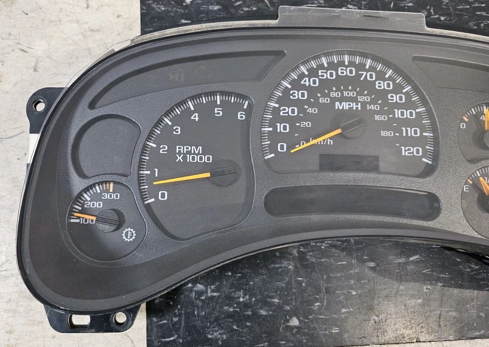 Chevy Truck 2003-2006 velocímetro grupo identificación de EE. UU. 15224142 05 AVALANCHE 2500 Foto 2 de 4