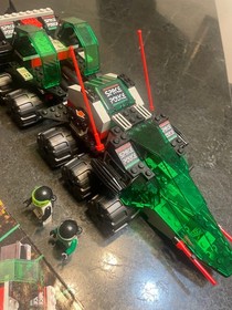 6957 Lego  Classic Space Police 100% complete with manual