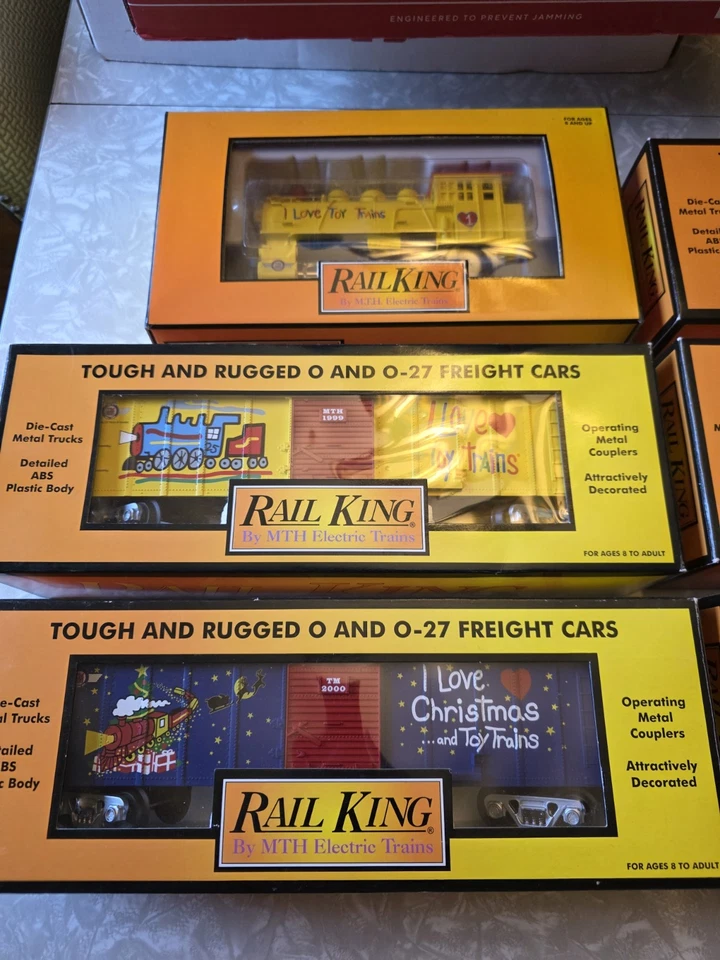 MTH 30-1208-0 O Gauge "I Love Toy Trains" Complete Set Ex ++ Cars And Caboose - Image 2 of 4