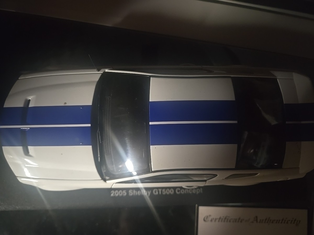 AUTOart 1:18 SCALE 2005 FORD MUSTANG GT500 Concept #1906 Of 3000