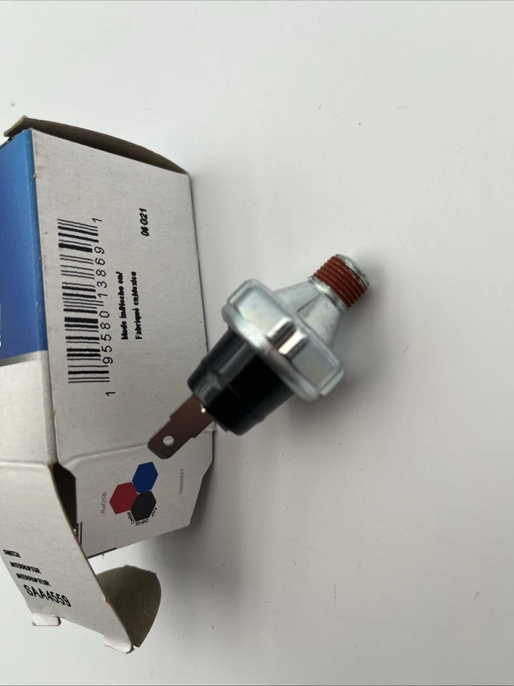 Engine Oil Pressure Switch CARQUEST SAA4559 - Image 4 of 4