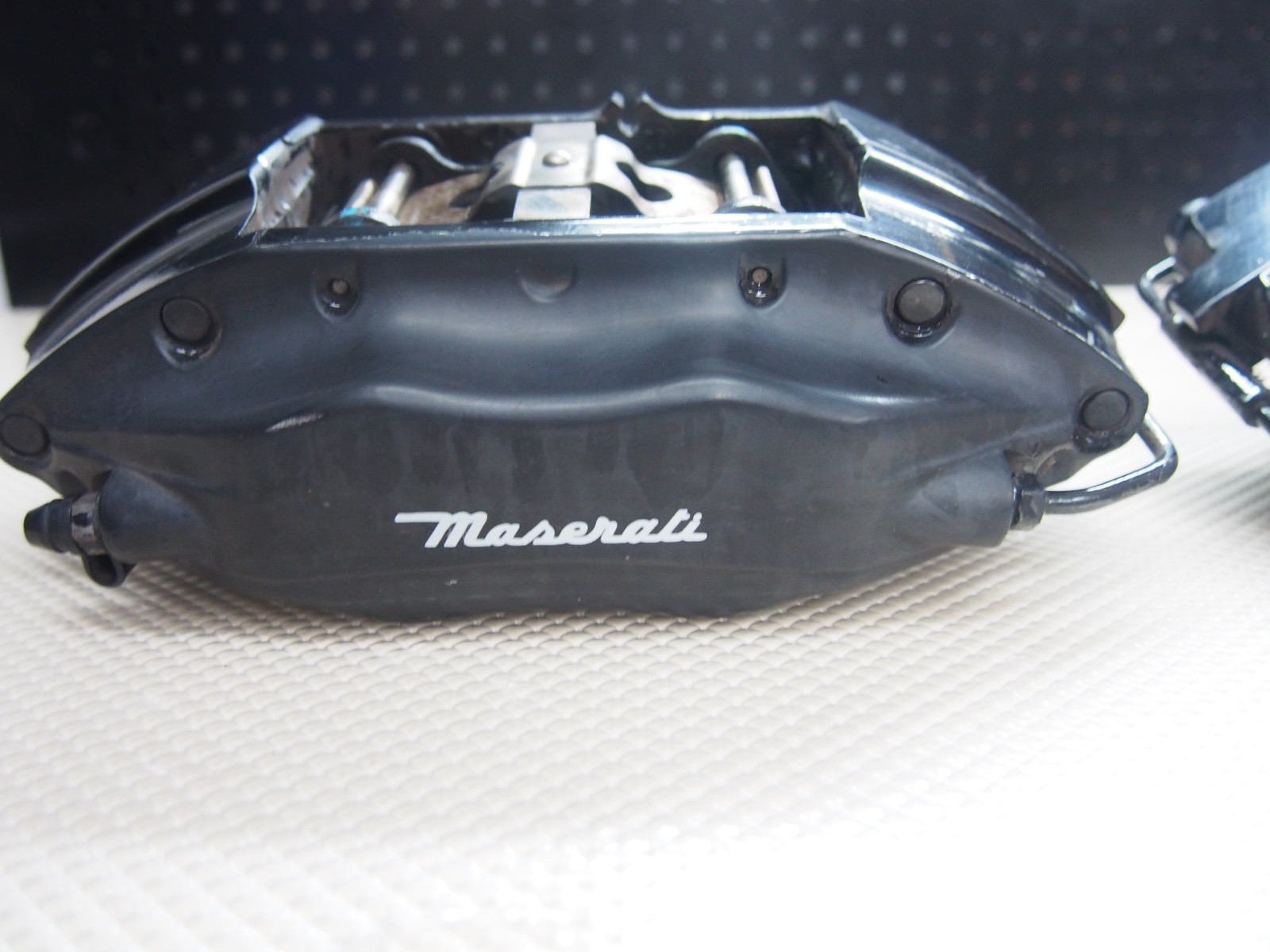 2003 MASERATI COUPE CAMBIOCORSA M138 FRONT LEFT RIGHT BREMBO BRAKE CALIPER PAIR
