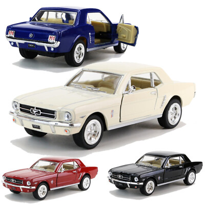 Ford Mustang 1964 1/2 Modellauto Oldtimer Hardtop US Car Spielzeug PKW 13cm
