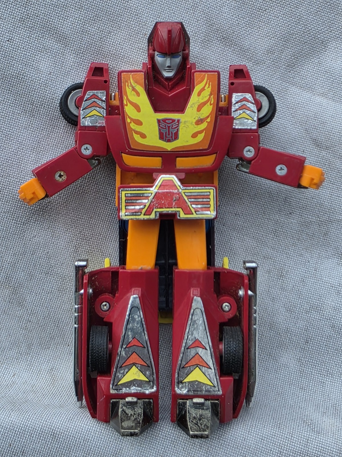 1986 Transformers G1 – HOT ROD – VTG Hasbro Plastic Feet Figure Only, See PICS!