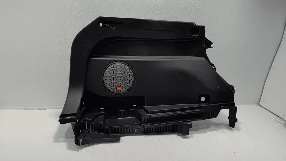 2019-2025 TOYOTA RAV4 REAR LEFT DRIVER SIDE TRUNK PANEL TRIM OEM - Imagem 2 de 4