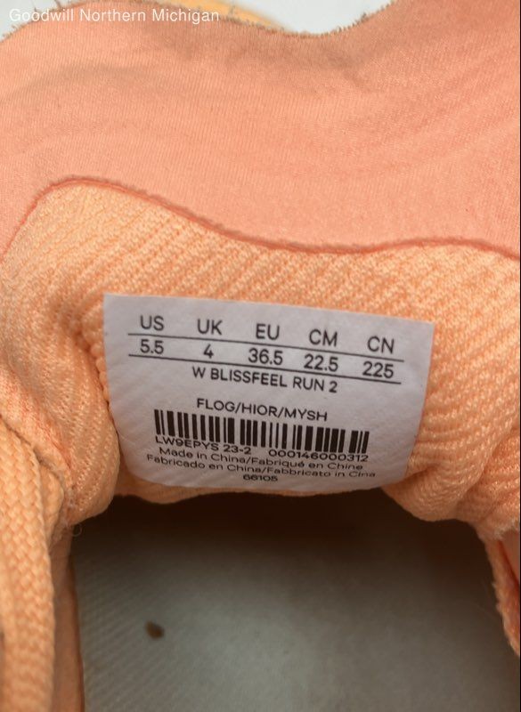 Lululemon Peach/orange Solid Running Athletic Sho… - image 7