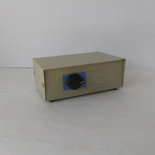 Vintage Manual Data Transfer Switch Box DB9 RS232 & DIN A/B Selector Metal Case