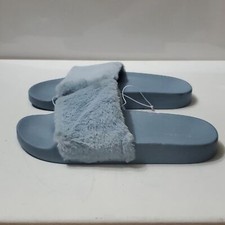 Steve Madden Blue Fuzzy Furry Slide Sandals NWOB Size 9