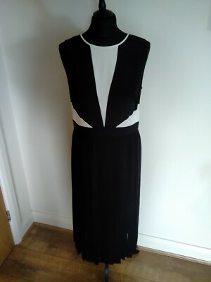 BNWT Paul Smith Silk Blend Long Sleeveless Dress Black White