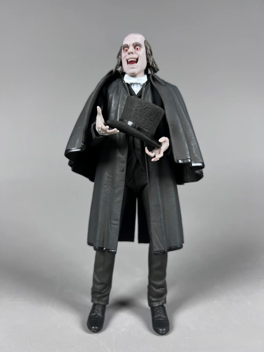 NECA London After Midnight Ultimate Professor Burke 7
