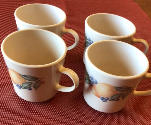 CORELLE ABUNDANCE FRUIT PATTERN COFFEE TEA CUPS MUGS Set Of 4 Pre-owned