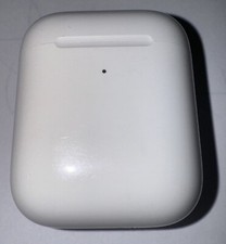 Apple AirPods Wireless Charging Case Only - A1938 - Pre-owned