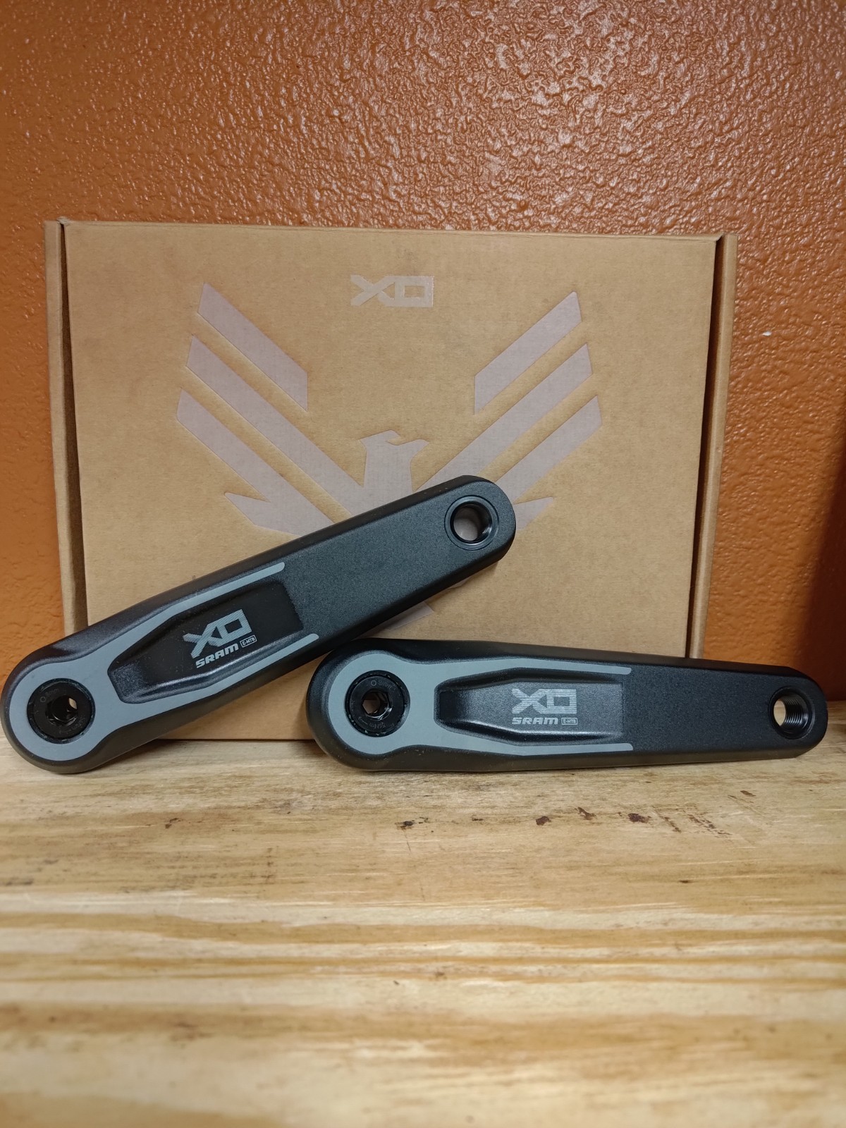 Crank Arm Set &ndash; 165 Mm Isis Black 00.6118.662.001