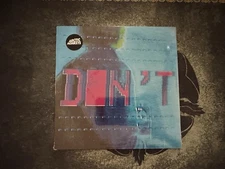 Arctic Monkeys 'Don't Sit Down 'Cause I Moved Your Chair' 7" Vinyl Record