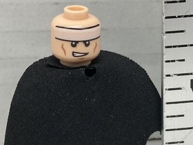 Batman Lego Minifigure  DC Comics Universe Super Heroes Black Suit Yellow Belt