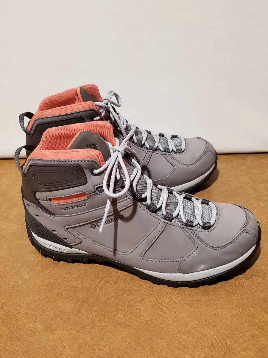 Columbia techlite omni grip womens boots discount