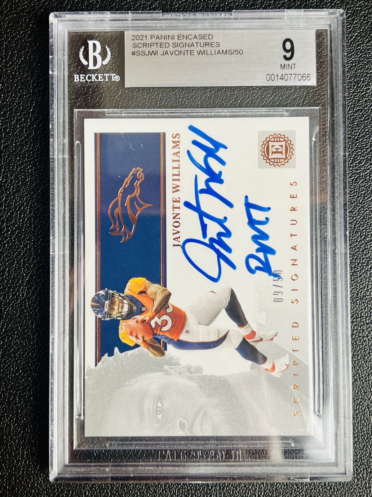 Kyle Trask Panini National Treasures Prodigy Patch Autographs #KT Holo Gold