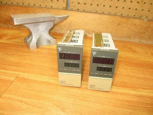 Omron E5EX-A-F (LOT OF 2) *USED POWERS UP- PLZ READ* Temperature Controller
