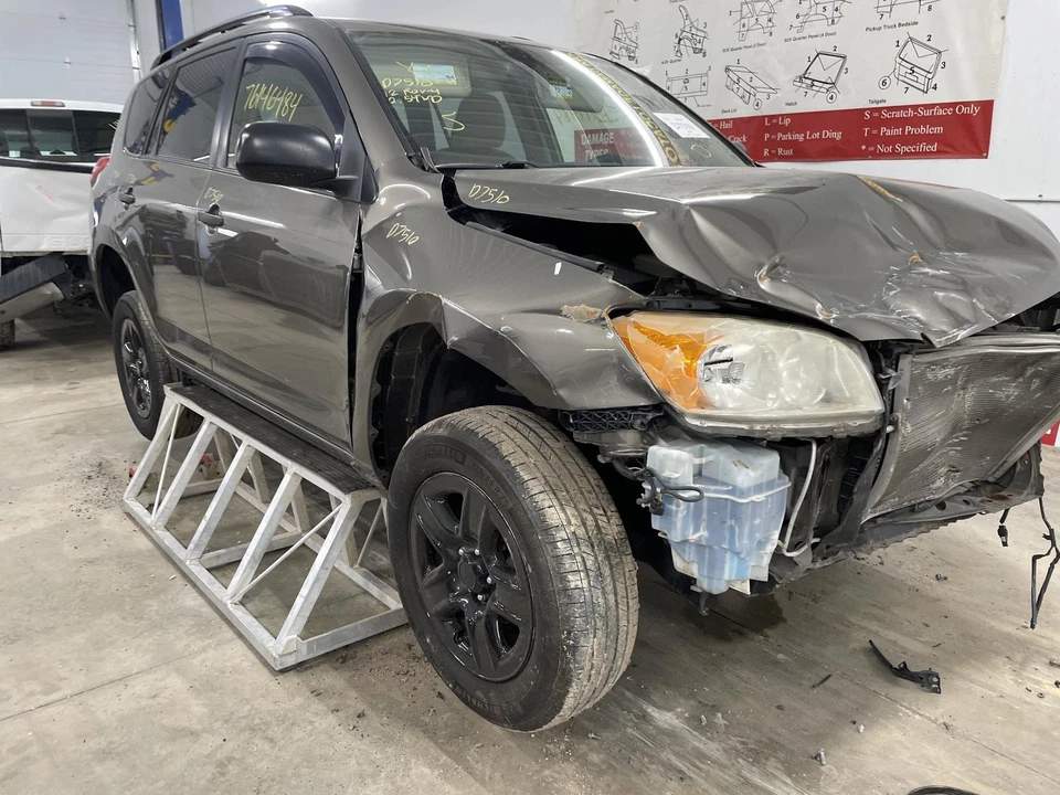 Used Fuse Box Engine fits: 2012 Toyota Rav4 3.5L 2GRFE engine 6 cylinder L. ID 8 - Image 4 of 4