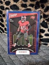 B7 2021 Panini Prestige - Franchise Favorites Xtra Points Blue #FF-4 Devin White