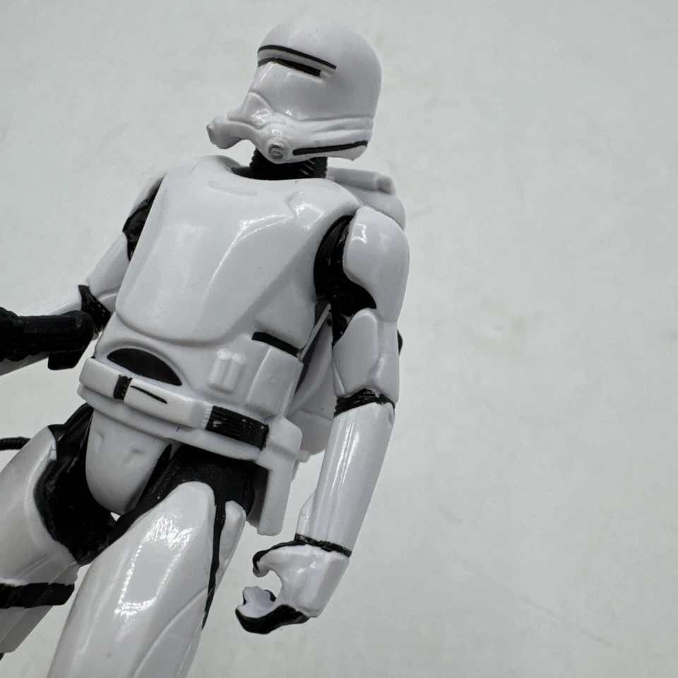 Figura de acción Star Wars Strom Trooper TFA First Order Flametrooper 3,75" Foto 2 de 4