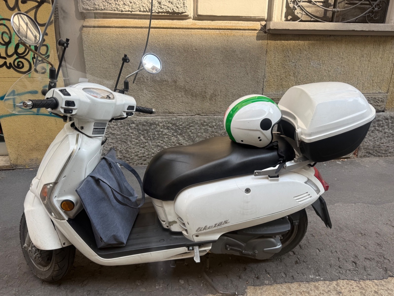 Scooter Kimko like 1000 euro - usato - milano foto 3
