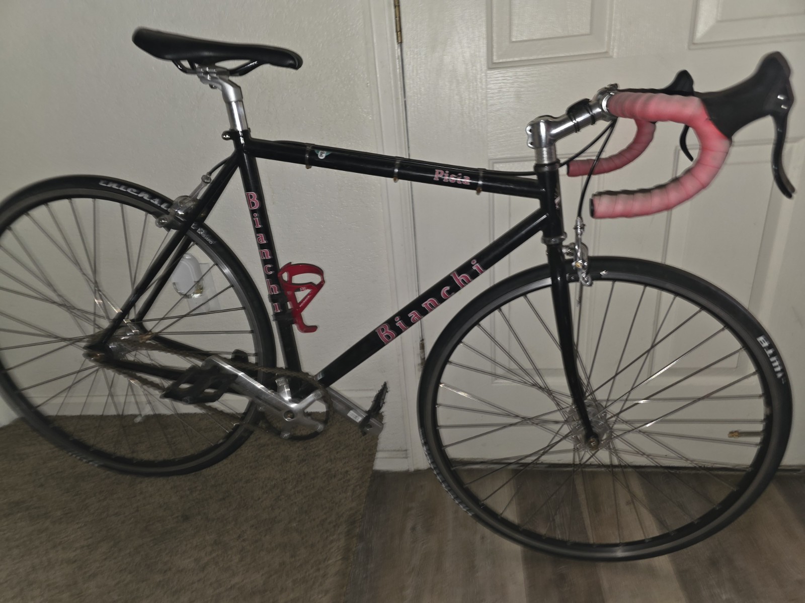 Bianchi Pista 700C Single Speed Bike Black Pink Drop Bar Caliper Brake